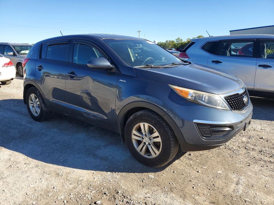 71348706 :رقم المزاد ، KNDPBCAC8F7769686 vin ، 2015 Kia Sportage مزاد بيع