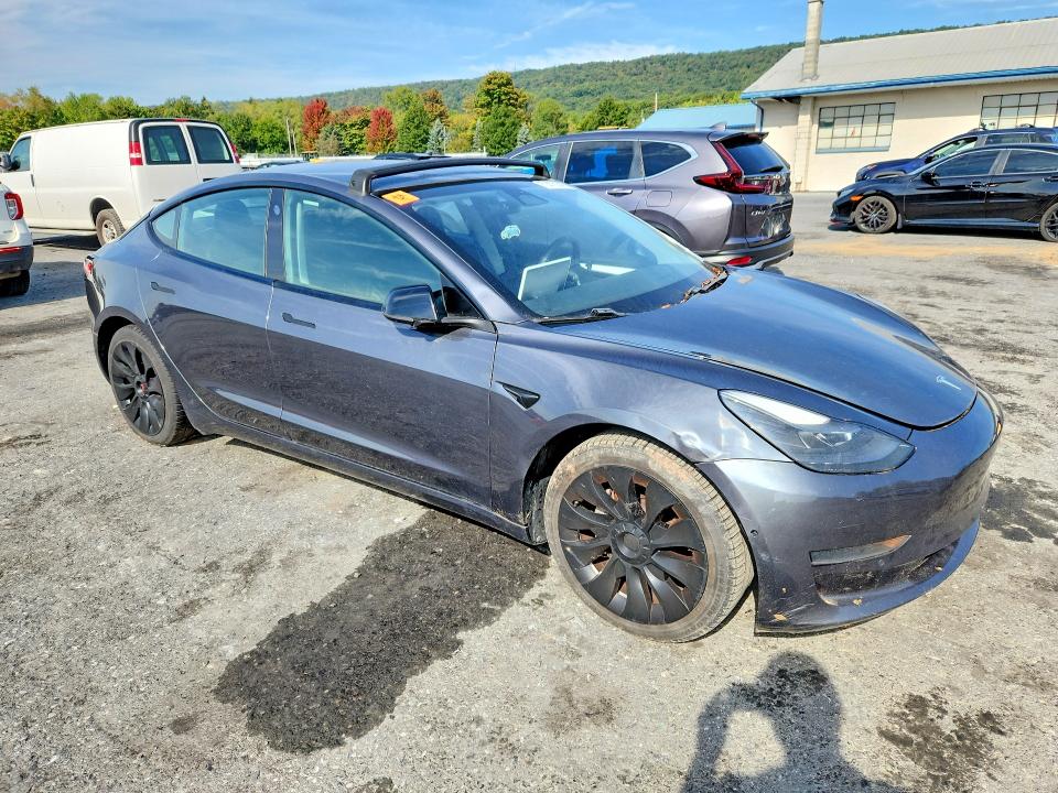 Продажа на аукционе авто 2021 Tesla Model 3, vin: 5YJ3E1EA1MF026815, номер лота: 71470046