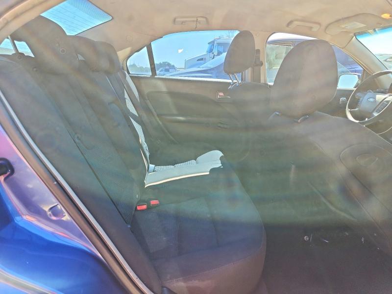 71768446 :رقم المزاد ، 3FAHP0HA0AR162732 vin ، 2010 Ford Fusion مزاد بيع