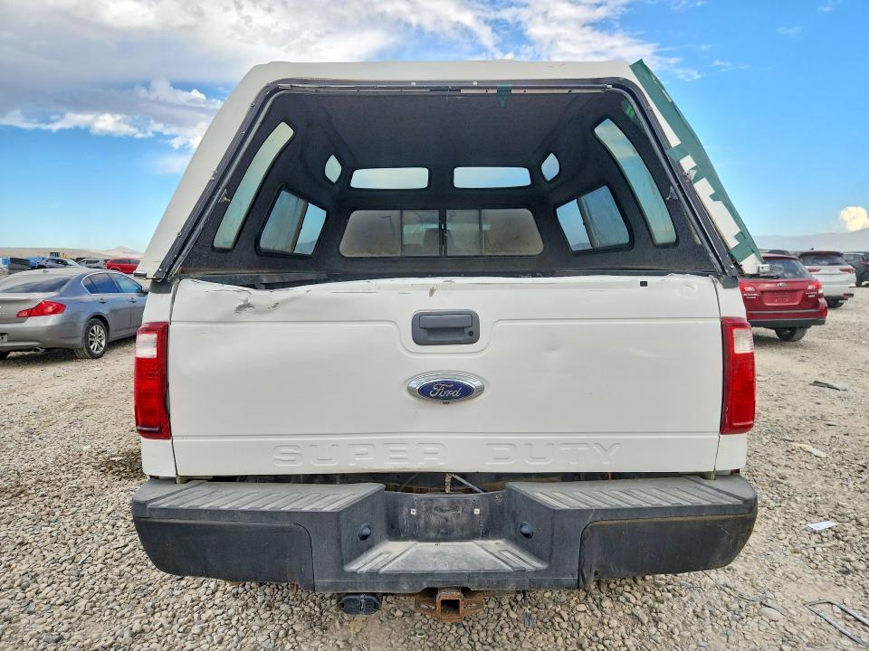 71864386 :رقم المزاد ، 1FT8W3B6XDEA95048 vin ، 2013 Ford F350 مزاد بيع