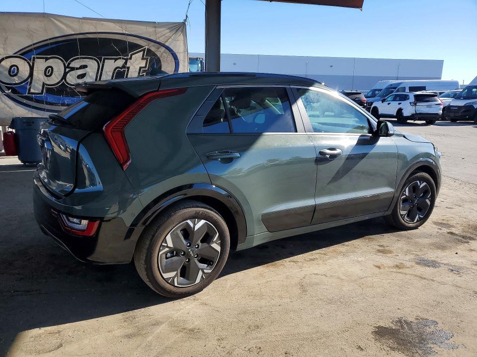 2025 Kia Niro მანქანა იყიდება აუქციონზე, vin: KNDCT3L1XS5140086, აუქციონის ნომერი: 72199296