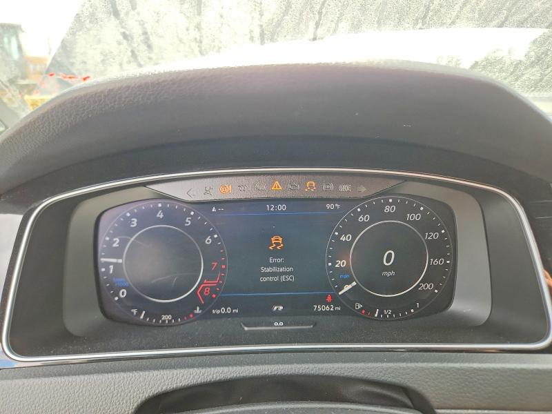 2018 Volkswagen Golf R მანქანა იყიდება აუქციონზე, vin: WVWWF7AU6JW184992, აუქციონის ნომერი: 71503236