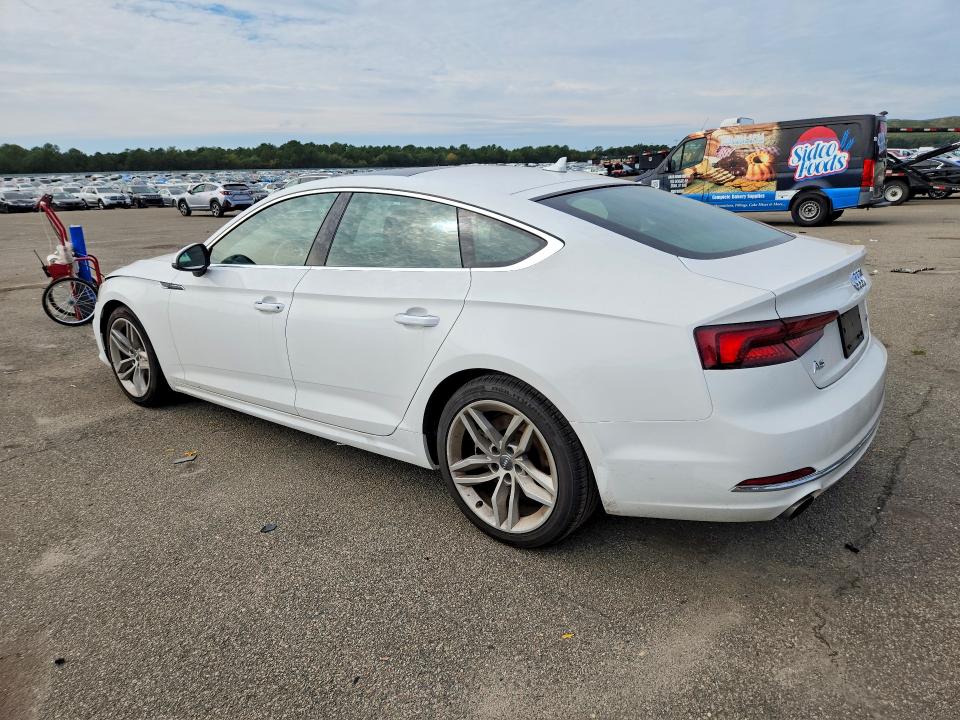Продажа на аукционе авто 2019 Audi A5, vin: WAUANCF59KA077258, номер лота: 70418616
