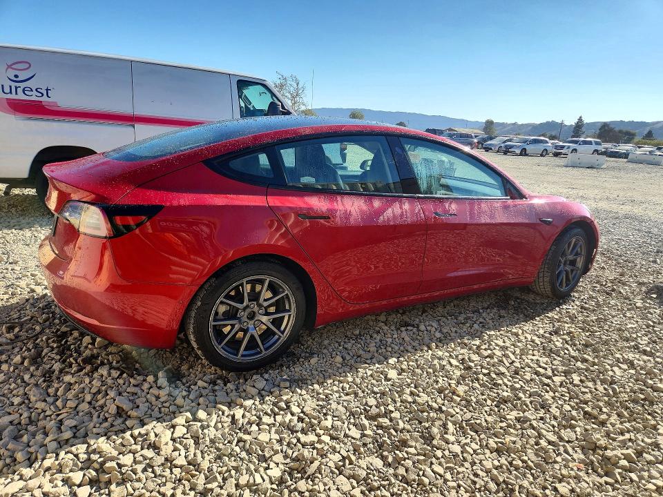 Продажа на аукционе авто 2022 Tesla Model 3, vin: 5YJ3E1EA0NF288908, номер лота: 71309036