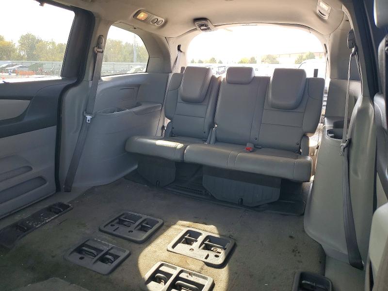 72332806 :رقم المزاد ، 5FNRL5H67CB138533 vin ، 2012 Honda Odyssey مزاد بيع