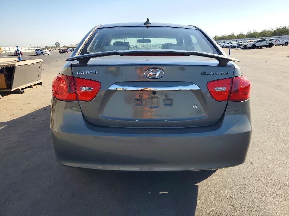 2010 Hyundai Elantra მანქანა იყიდება აუქციონზე, vin: KMHDU4AD1AU944927, აუქციონის ნომერი: 72271466