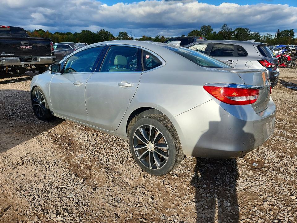 Продажа на аукционе авто 2017 Buick Verano, vin: 1G4PR5SK2H4108216, номер лота: 71409576
