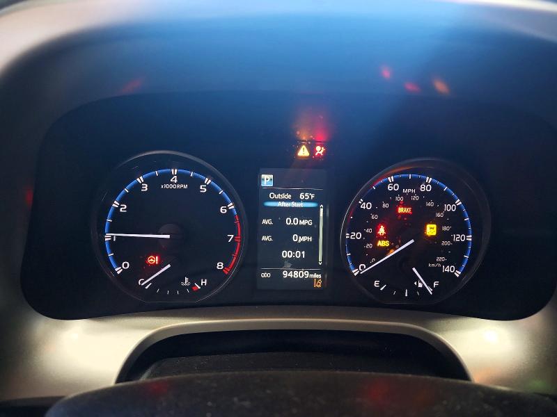 2017 Toyota Rav4 მანქანა იყიდება აუქციონზე, vin: JTMBFREV0HJ174575, აუქციონის ნომერი: 71795316