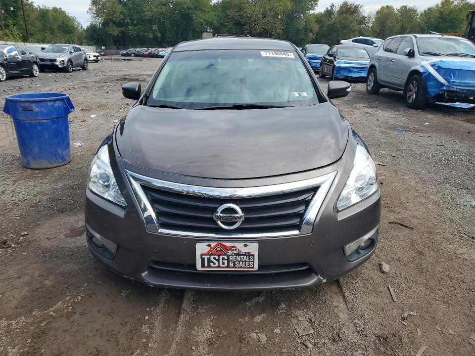 Продажа на аукционе авто 2015 Nissan Altima, vin: 1N4AL3APXFC118904, номер лота: 71196046
