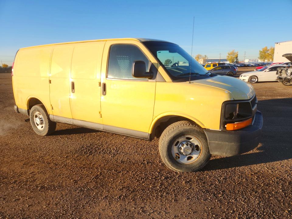 2011 Chevrolet Express G2500 მანქანა იყიდება აუქციონზე, vin: 1GCWGFCA3B1155832, აუქციონის ნომერი: 71486656