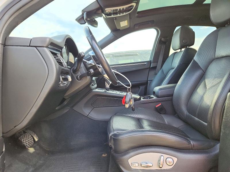 Продажа на аукционе авто 2020 Porsche Macan, vin: WP1AA2A54LLB06377, номер лота: 73681136