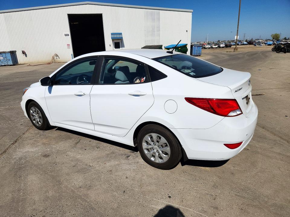 2017 Hyundai Accent მანქანა იყიდება აუქციონზე, vin: KMHCT4AE4HU272315, აუქციონის ნომერი: 72315346