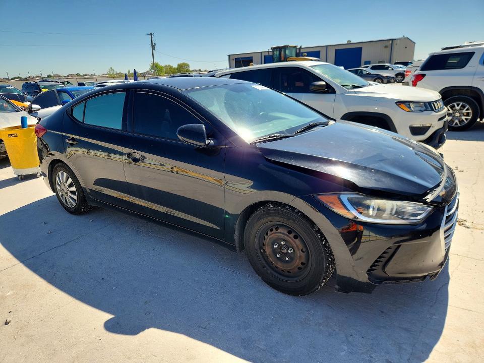 2017 Hyundai Elantra მანქანა იყიდება აუქციონზე, vin: 5NPD74LF3HH054282, აუქციონის ნომერი: 71874456