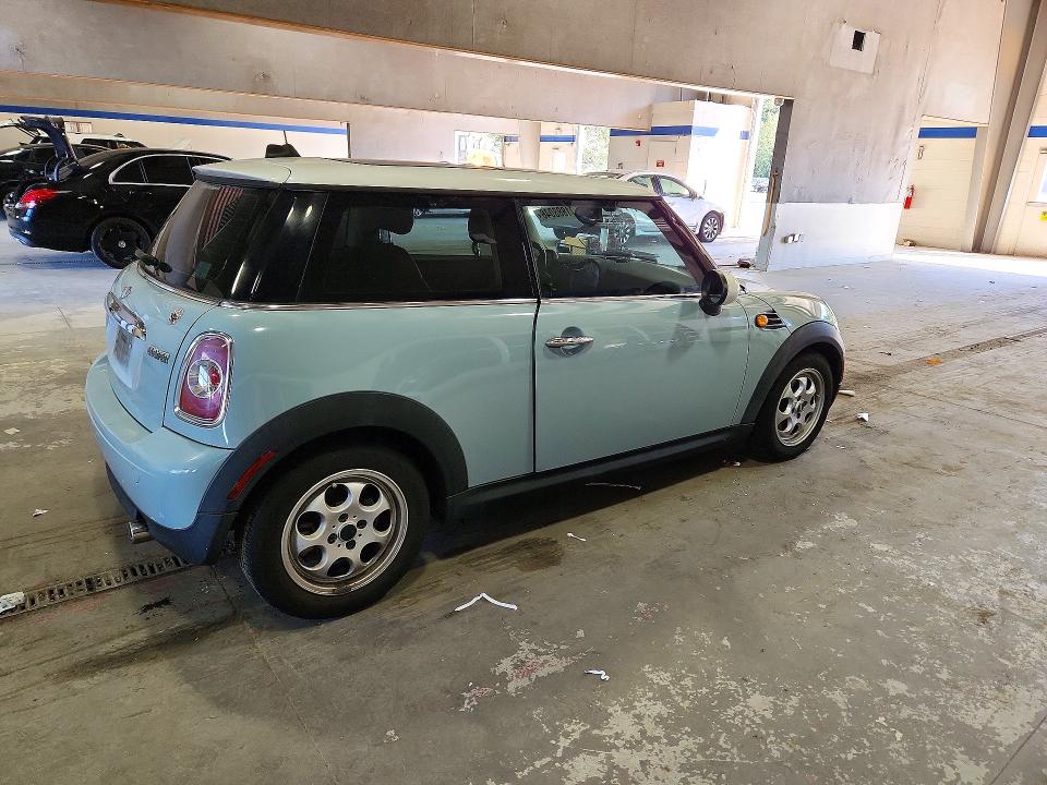 71888046 :رقم المزاد ، WMWSU3C57DT680390 vin ، 2013 Mini Cooper مزاد بيع