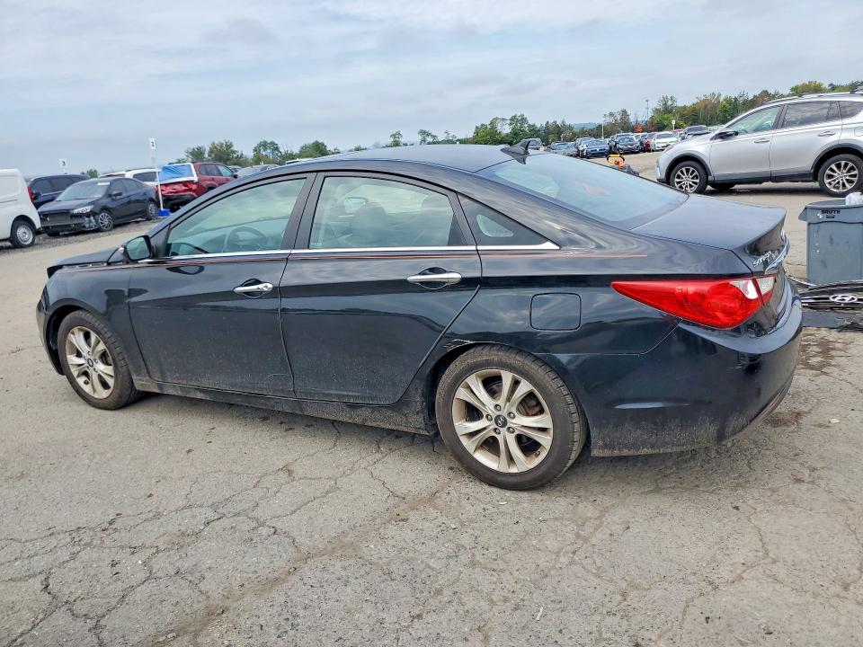 71204446 :رقم المزاد ، 5NPEC4AC3BH227296 vin ، 2011 Hyundai Sonata مزاد بيع