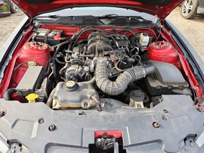 72442436 :رقم المزاد ، 1ZVBP8AN1A5123224 vin ، 2010 Ford Mustang مزاد بيع