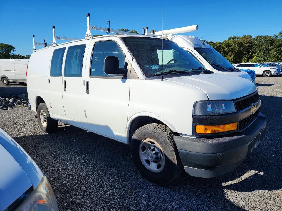 2020 Chevrolet Express G2500 მანქანა იყიდება აუქციონზე, vin: 1GCWGAFP5L1275197, აუქციონის ნომერი: 70694896