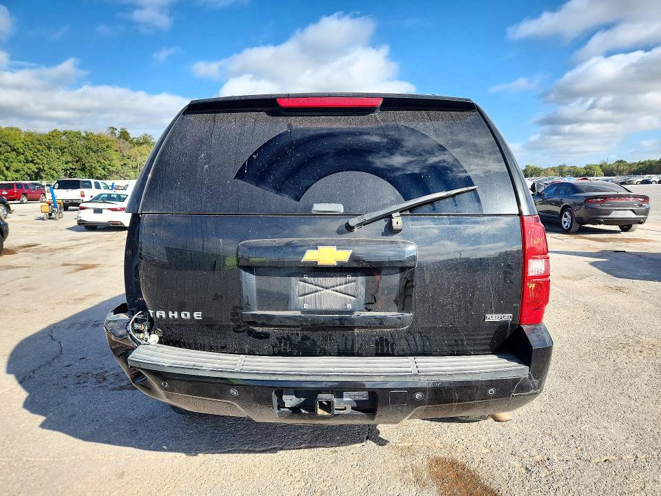 72629886 :رقم المزاد ، 1GNSKBE05CR218658 vin ، 2012 Chevrolet Tahoe مزاد بيع