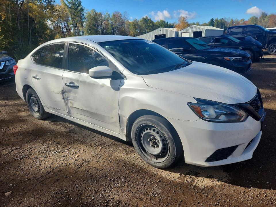 Продажа на аукционе авто 2018 Nissan Sentra, vin: 3N1AB7AP6JY298633, номер лота: 72310026