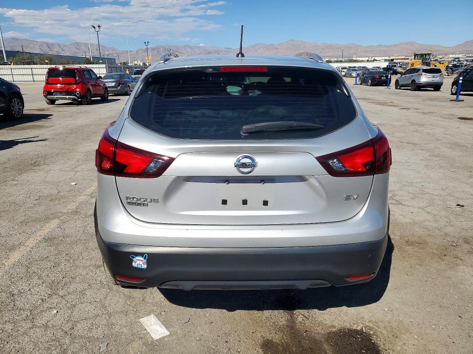 Auction sale of the 2018 Nissan Rogue Sport, vin: JN1BJ1CP1JW157977, lot number: 72243596