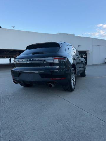 72997956 :رقم المزاد ، WP1AB2A55HLB10068 vin ، 2017 Porsche Macan مزاد بيع