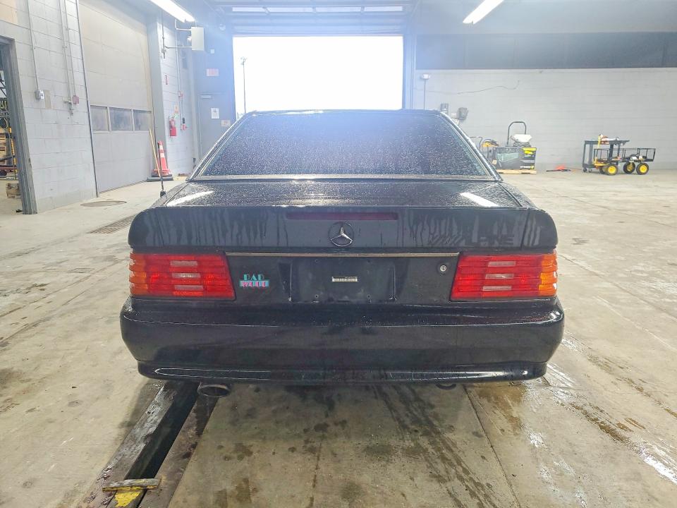 1999 Mercedes-benz Sl მანქანა იყიდება აუქციონზე, vin: WDBFA68F5XF175594, აუქციონის ნომერი: 71459916
