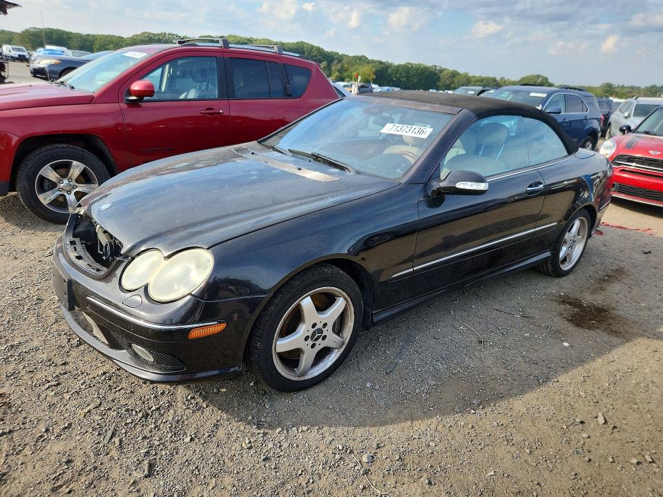 71373136 :رقم المزاد ، WDBTK75G54T032516 vin ، 2004 Mercedes-benz Clk مزاد بيع