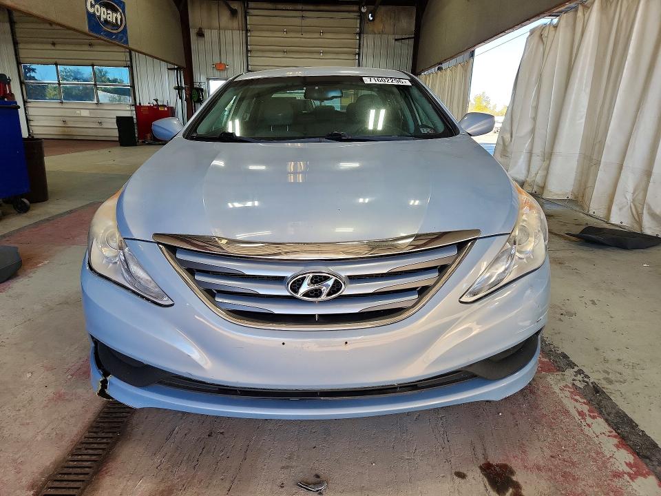 71602296 :رقم المزاد ، 5NPEB4ACXEH843813 vin ، 2014 Hyundai Sonata مزاد بيع