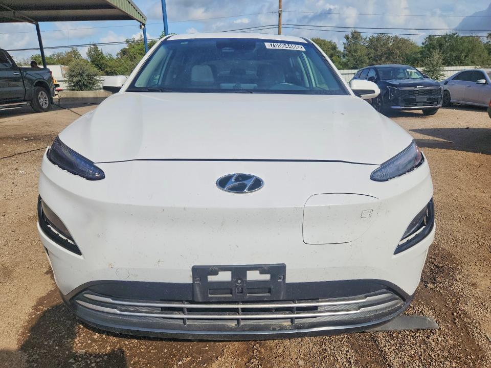 70564486 :رقم المزاد ، KM8K33AG0PU187428 vin ، 2023 Hyundai Kona مزاد بيع