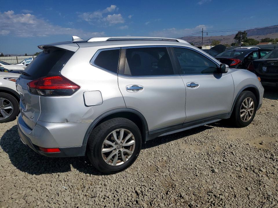 Aukcja sprzedaży 2017 Nissan Rogue, vin: KNMAT2MT6HP550950, numer aukcji: 71296106