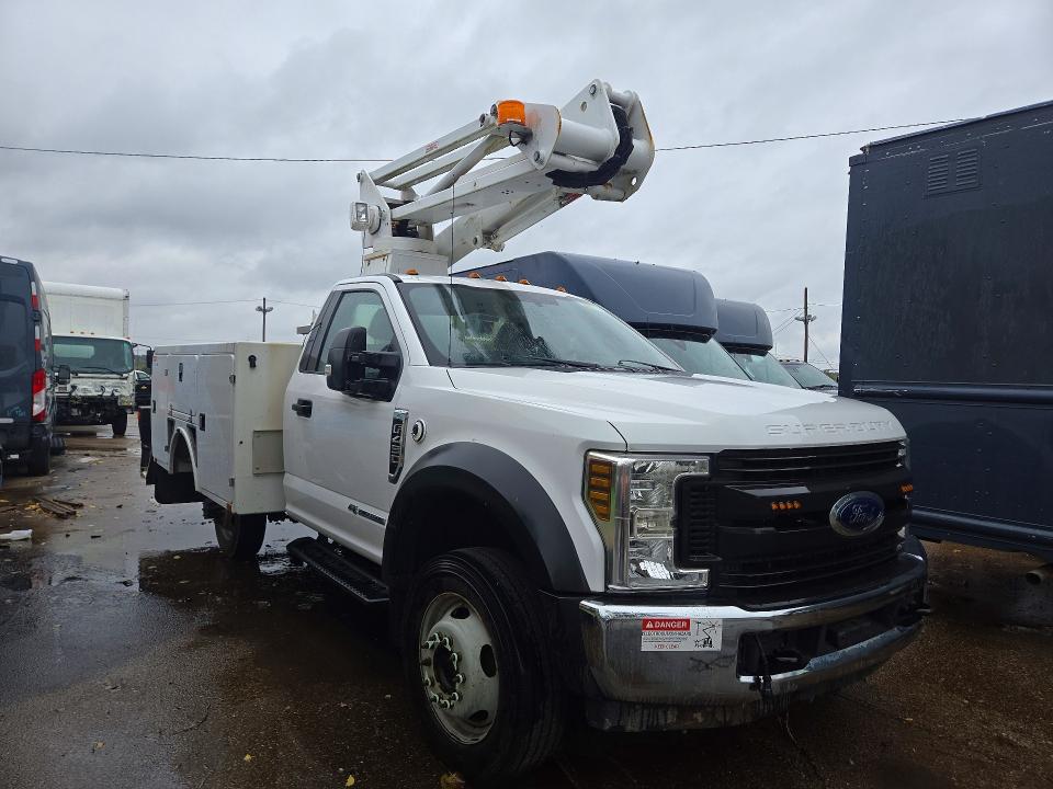 Продаж на аукціоні авто 2018 Ford F450, vin: 1FDUF4GT9JEB75838, номер лоту: 71302926