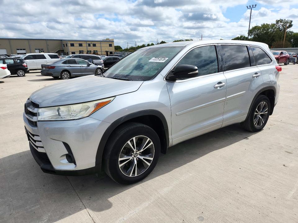 2018 Toyota Highlander მანქანა იყიდება აუქციონზე, vin: 5TDZZRFH8JS241222, აუქციონის ნომერი: 72251876