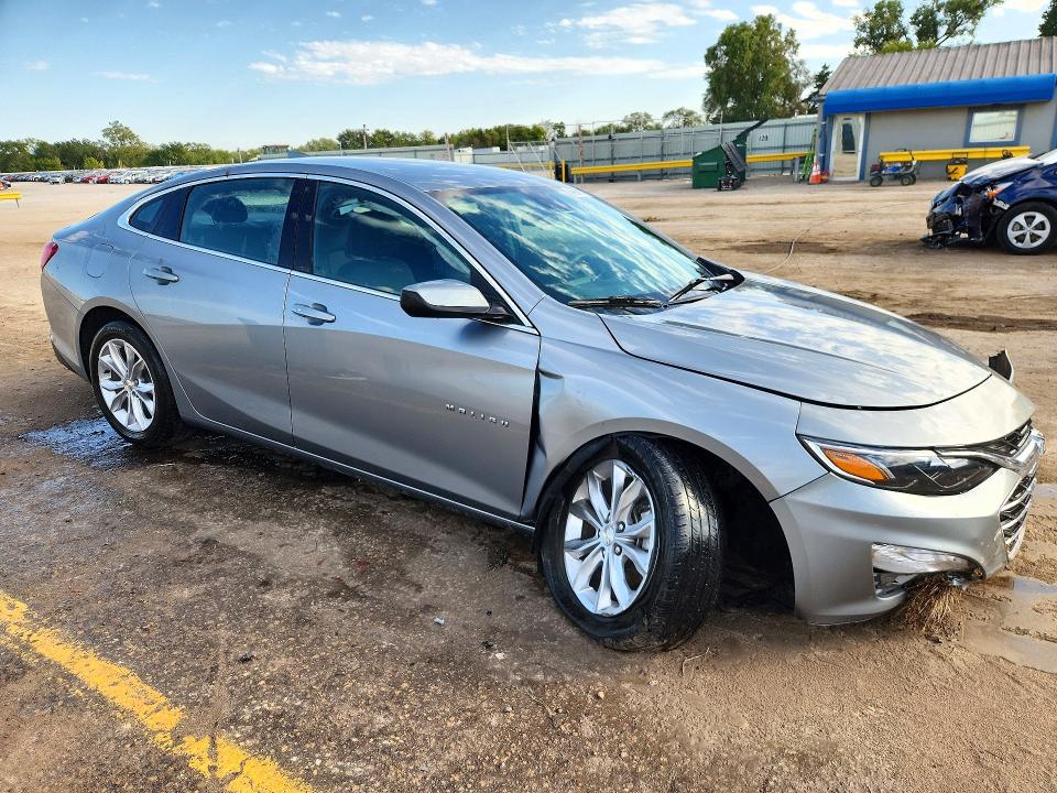 Продаж на аукціоні авто 2025 Chevrolet Malibu, vin: 1G1ZD5ST0SF153275, номер лоту: 72410856