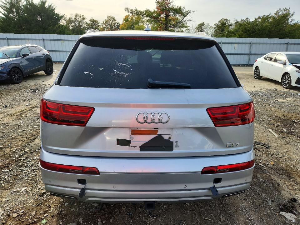 Продажа на аукционе авто 2019 Audi Q7, vin: WA1LAAF70KD000817, номер лота: 72373776