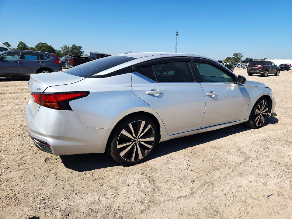 72154436 :رقم المزاد ، 1N4BL4CVXKC151627 vin ، 2019 Nissan Altima مزاد بيع