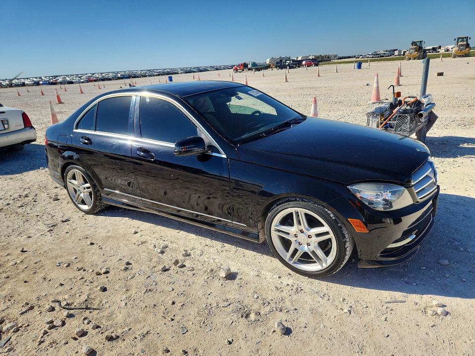 Продаж на аукціоні авто 2011 Mercedes-benz C, vin: WDDGF5EB4BF635426, номер лоту: 72124596