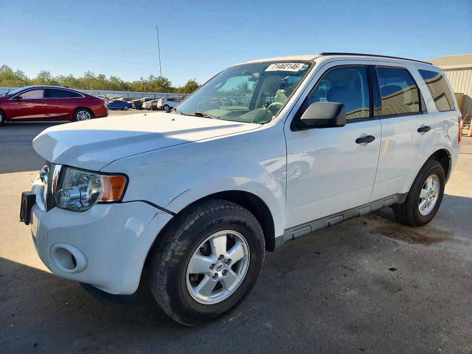 2012 Ford Escape მანქანა იყიდება აუქციონზე, vin: 1FMCU0C7XCKB93580, აუქციონის ნომერი: 71462146