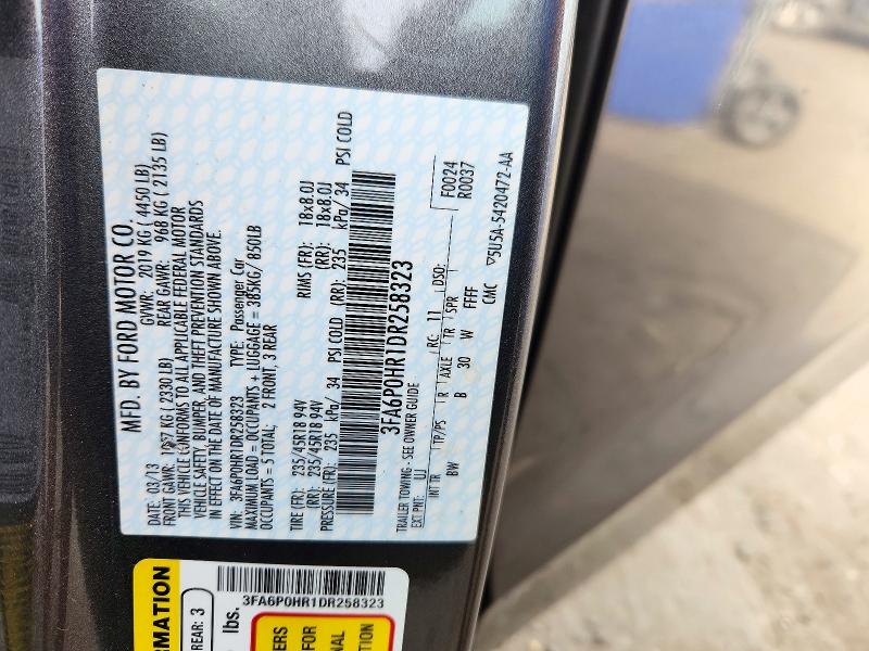 72398726 :رقم المزاد ، 3FA6P0HR1DR258323 vin ، 2013 Ford Fusion مزاد بيع