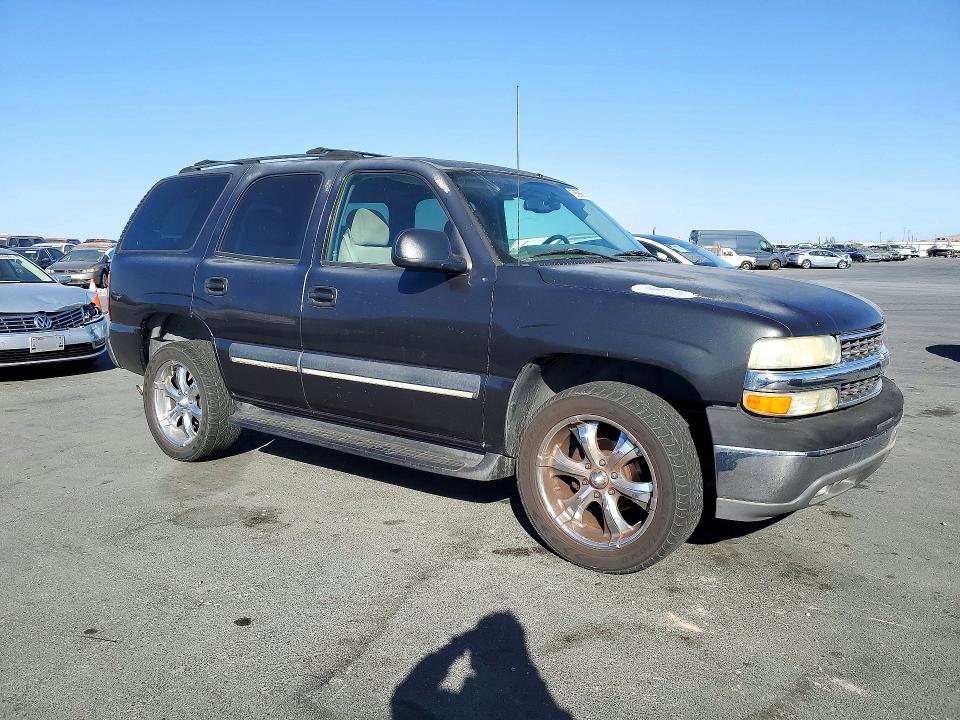 72836556 :رقم المزاد ، 1GNEC13V14R121798 vin ، 2004 Chevrolet Tahoe مزاد بيع