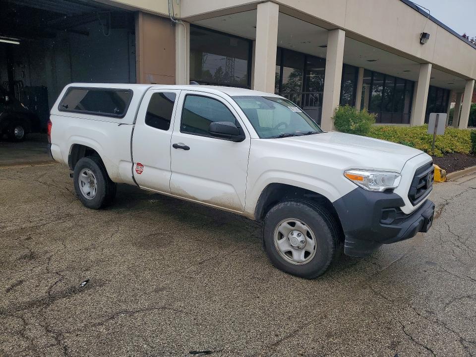 70508186 :رقم المزاد ، 3TYRX5GNXNT047790 vin ، 2022 Toyota Tacoma مزاد بيع