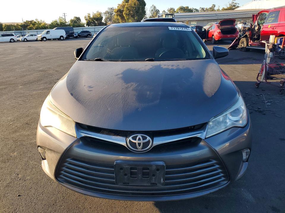 Продажа на аукционе авто 2016 Toyota Camry, vin: 4T4BF1FK1GR572611, номер лота: 71761276