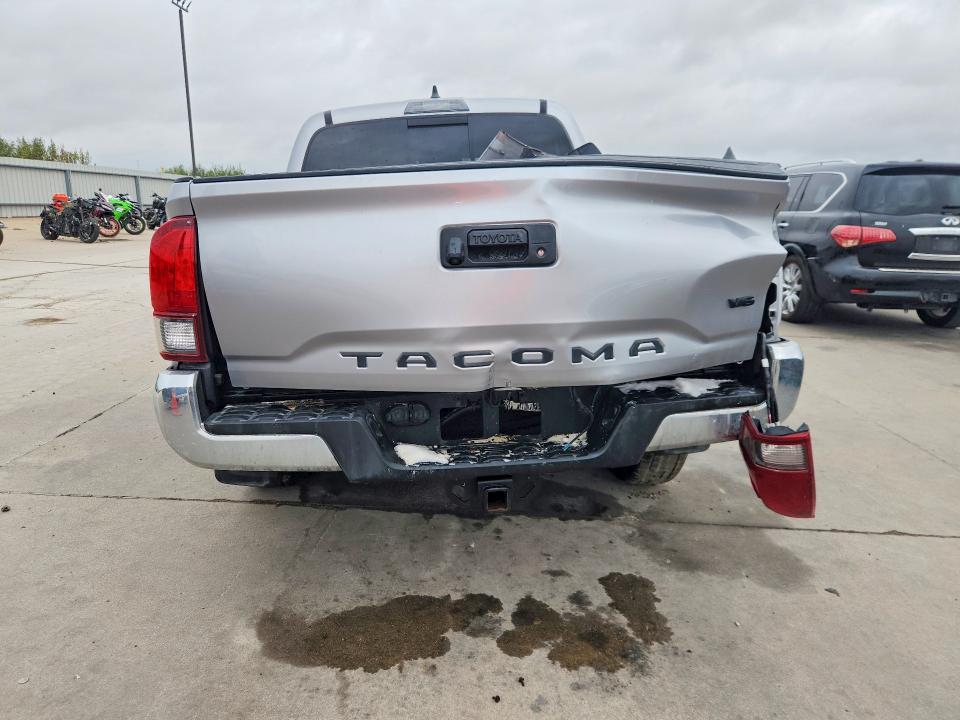 71238146 :رقم المزاد ، 5TFAZ5CN8MX103999 vin ، 2021 Toyota Tacoma مزاد بيع