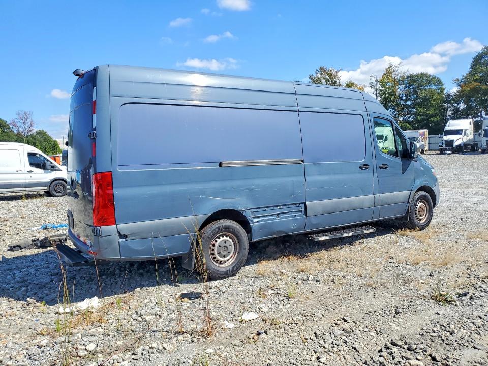 72097206 :رقم المزاد ، WD4PF1CD7KP151936 vin ، 2019 Mercedes-benz Sprinter مزاد بيع