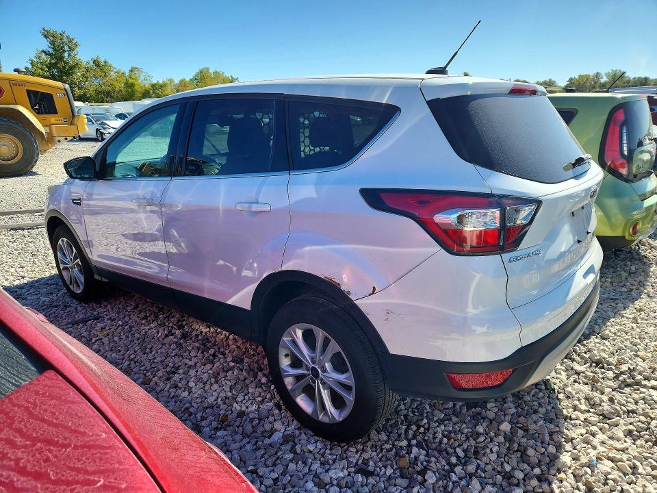 Auction sale of the 2017 Ford Escape, vin: 1FMCU0GDXHUA15857, lot number: 69324086