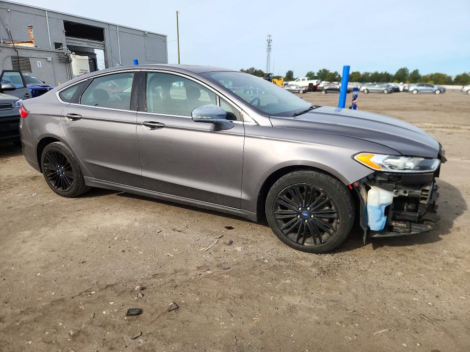 72398726 :رقم المزاد ، 3FA6P0HR1DR258323 vin ، 2013 Ford Fusion مزاد بيع