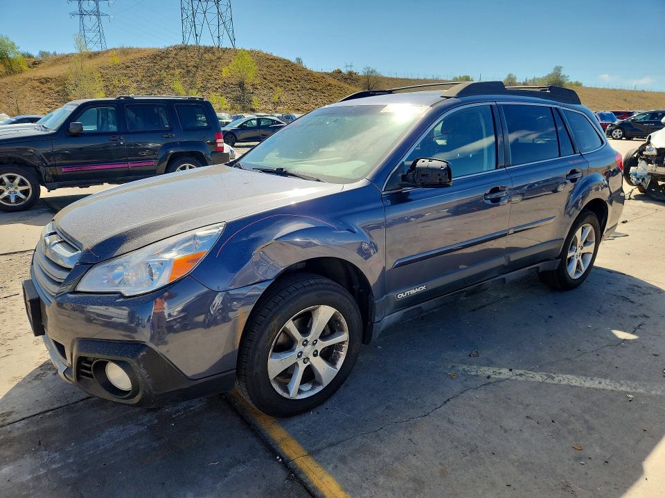 Auction sale of the 2014 Subaru Outback, vin: 4S4BRBLC9E3247597, lot number: 71573976