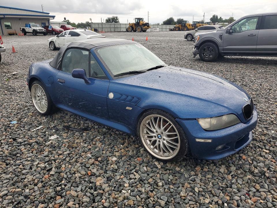 71972066 :رقم المزاد ، 4USCH334XYLF70830 vin ، 2000 Bmw Z3 مزاد بيع