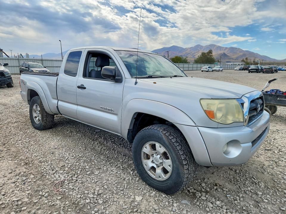 Продажа на аукционе авто 2006 Toyota Tacoma, vin: 5TEUU42N06Z302287, номер лота: 71319606