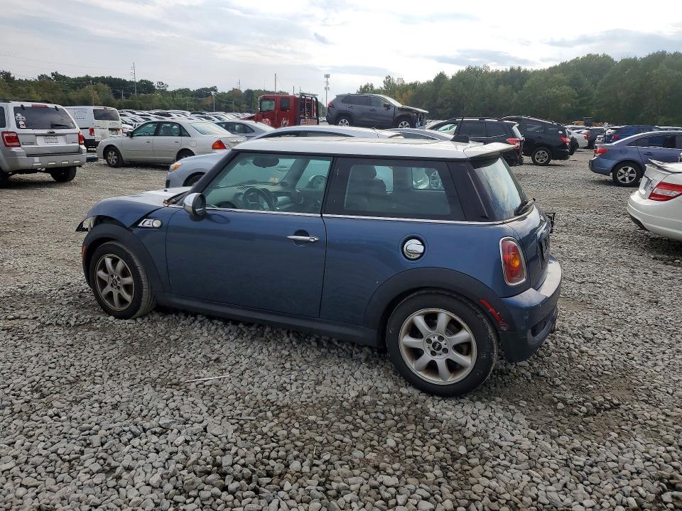 Продажа на аукционе авто 2010 Mini Cooper, vin: WMWMF7C56ATX44358, номер лота: 70952986