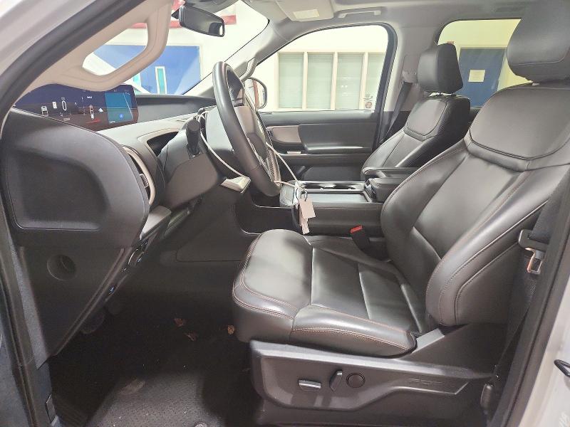 Продаж на аукціоні авто 2025 Ford Expedition, vin: 1FMJK1J81SEA08862, номер лоту: 72817066